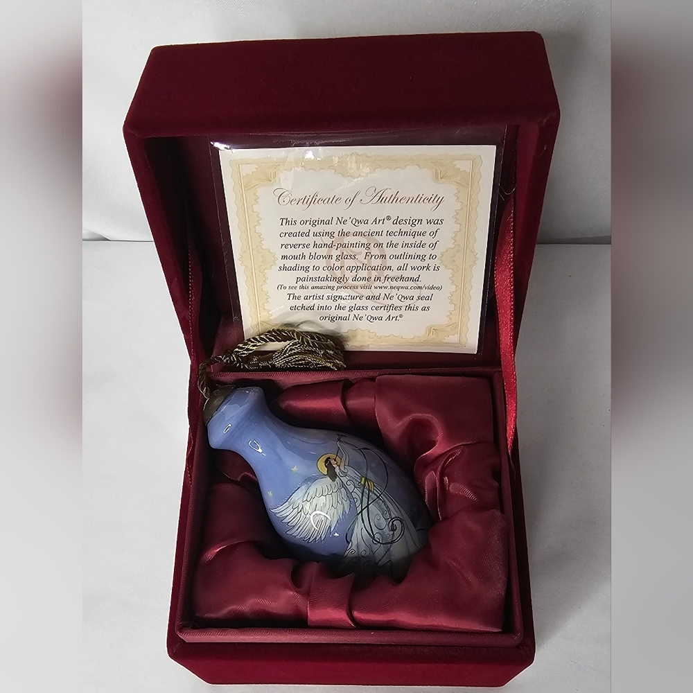 ​Ne’Qwa Art Trumpeting Angel Ornament Sarah Summers Reverse Painted Glass Boxed